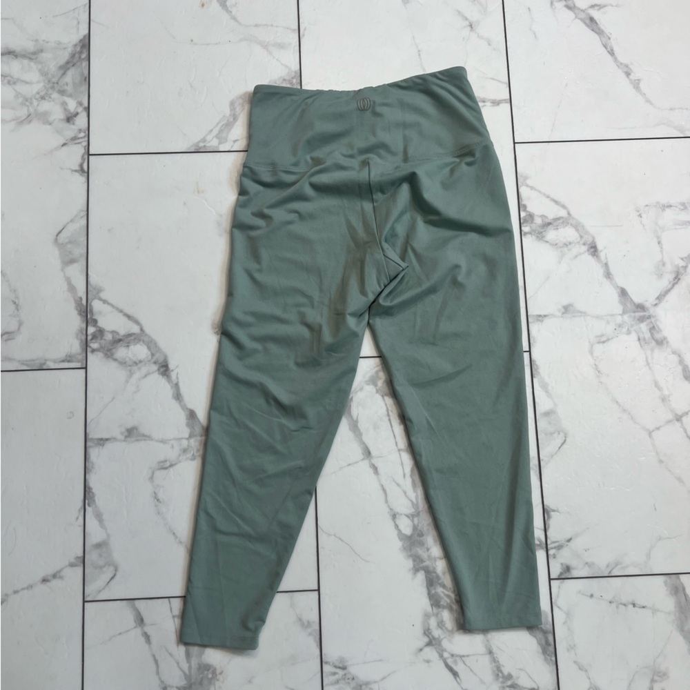 Balance Collection Green Cropped Performance Pants - Picture 5 of 5